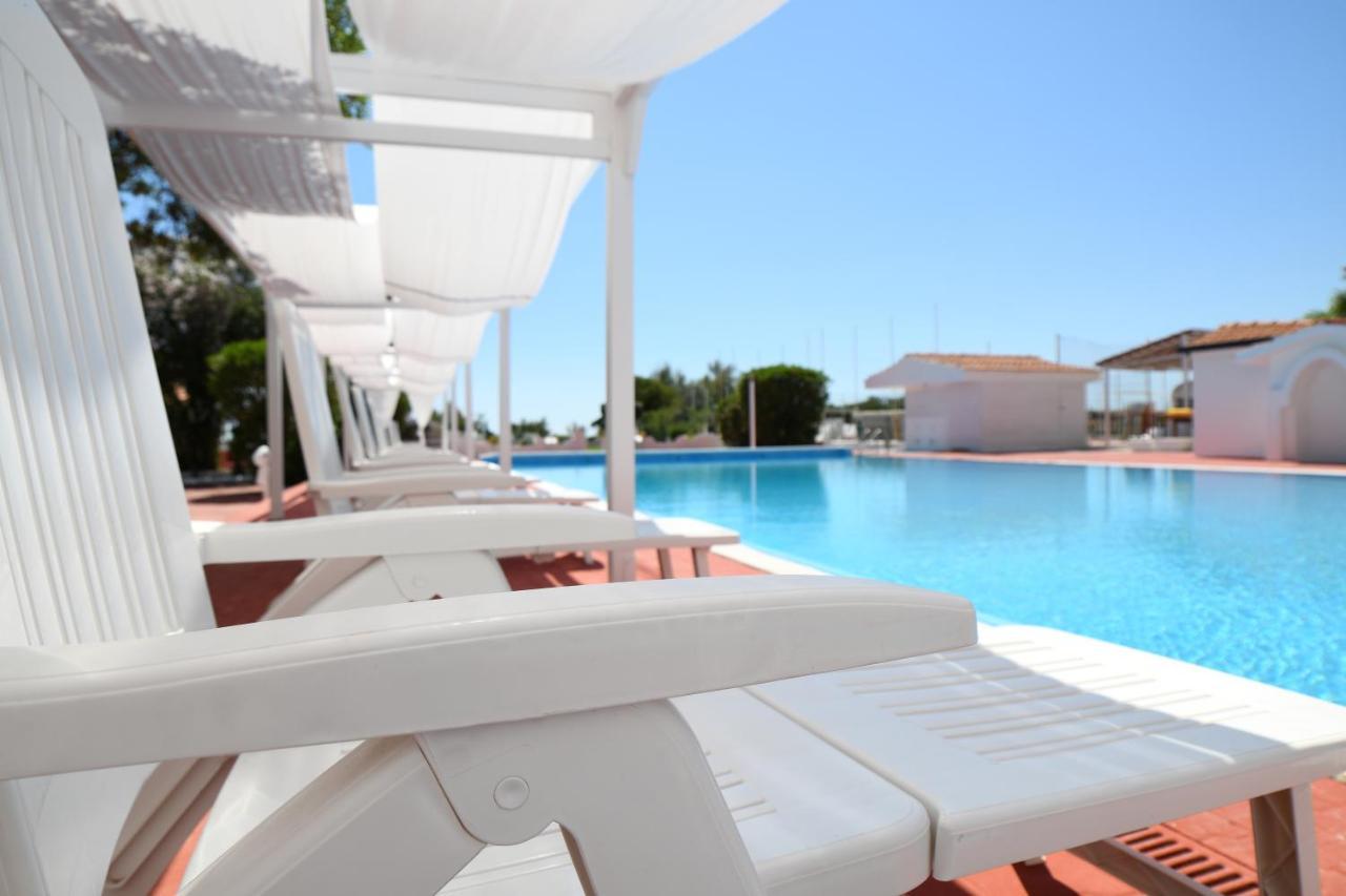 International Resort Mondragone Bagian luar foto