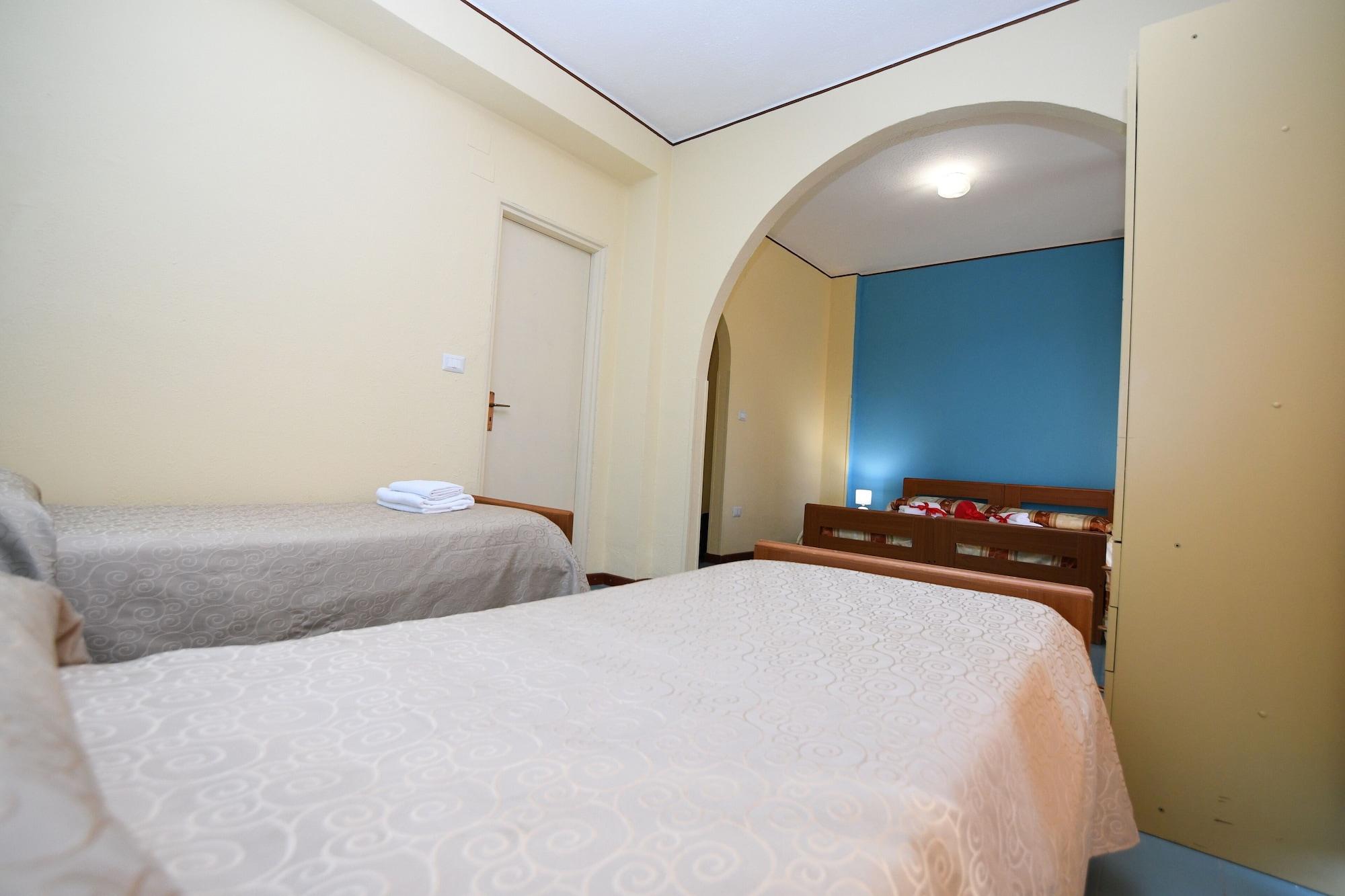 International Resort Mondragone Bagian luar foto